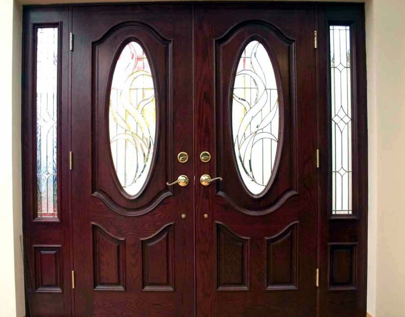 Mẫu cửa sắt giả gỗ đẹp cho cửa đi chính